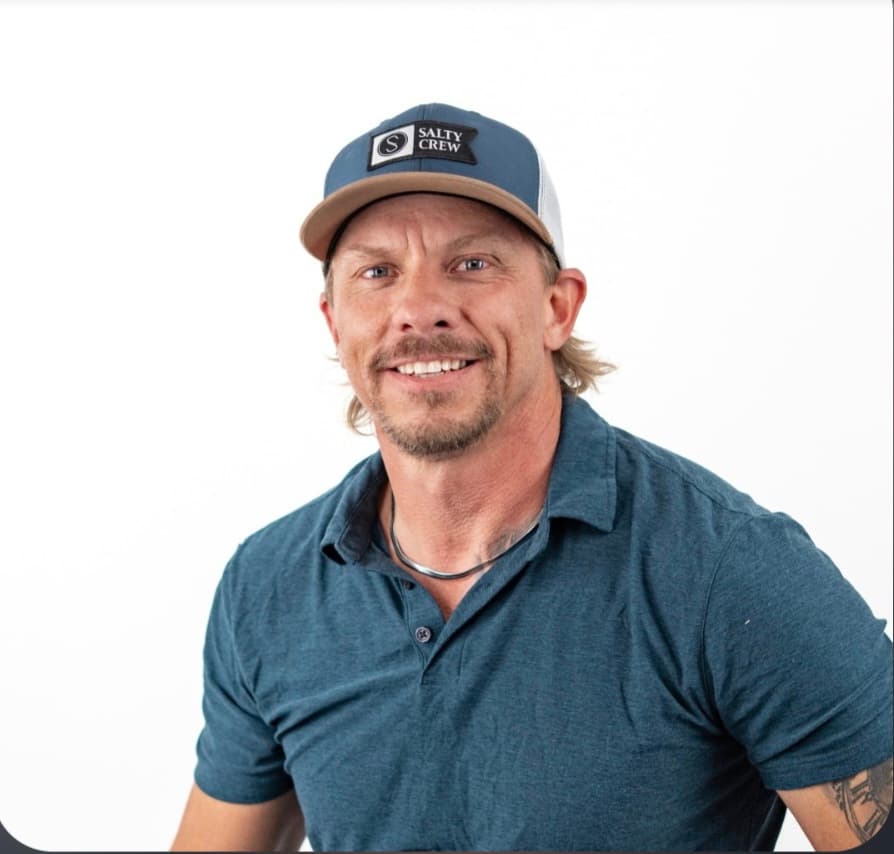 Mark, Owner