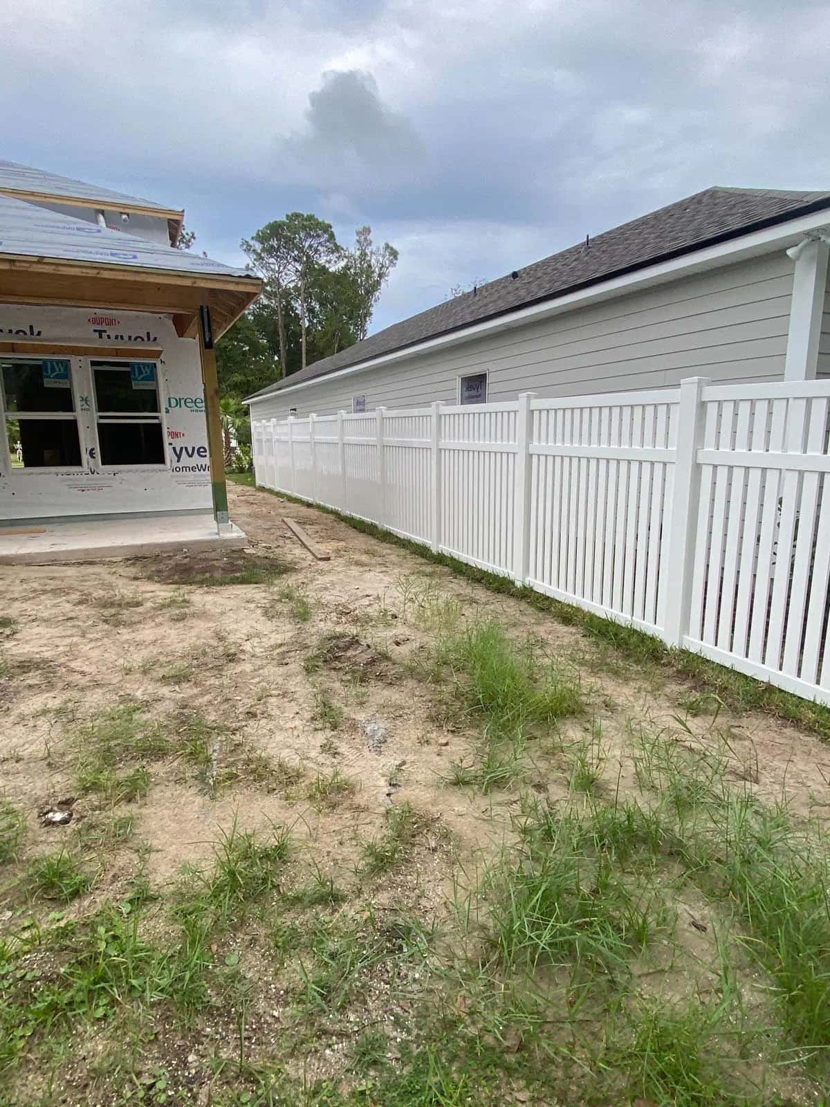 Florida White Semi Privacy Vinyl Fence 2